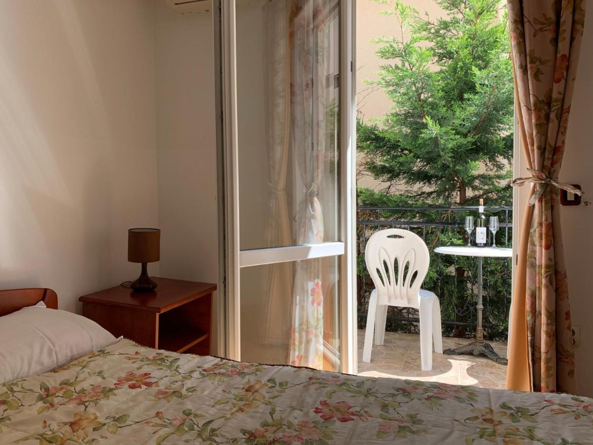 The Four Fish Apartment Petrovac Ngoại thất bức ảnh