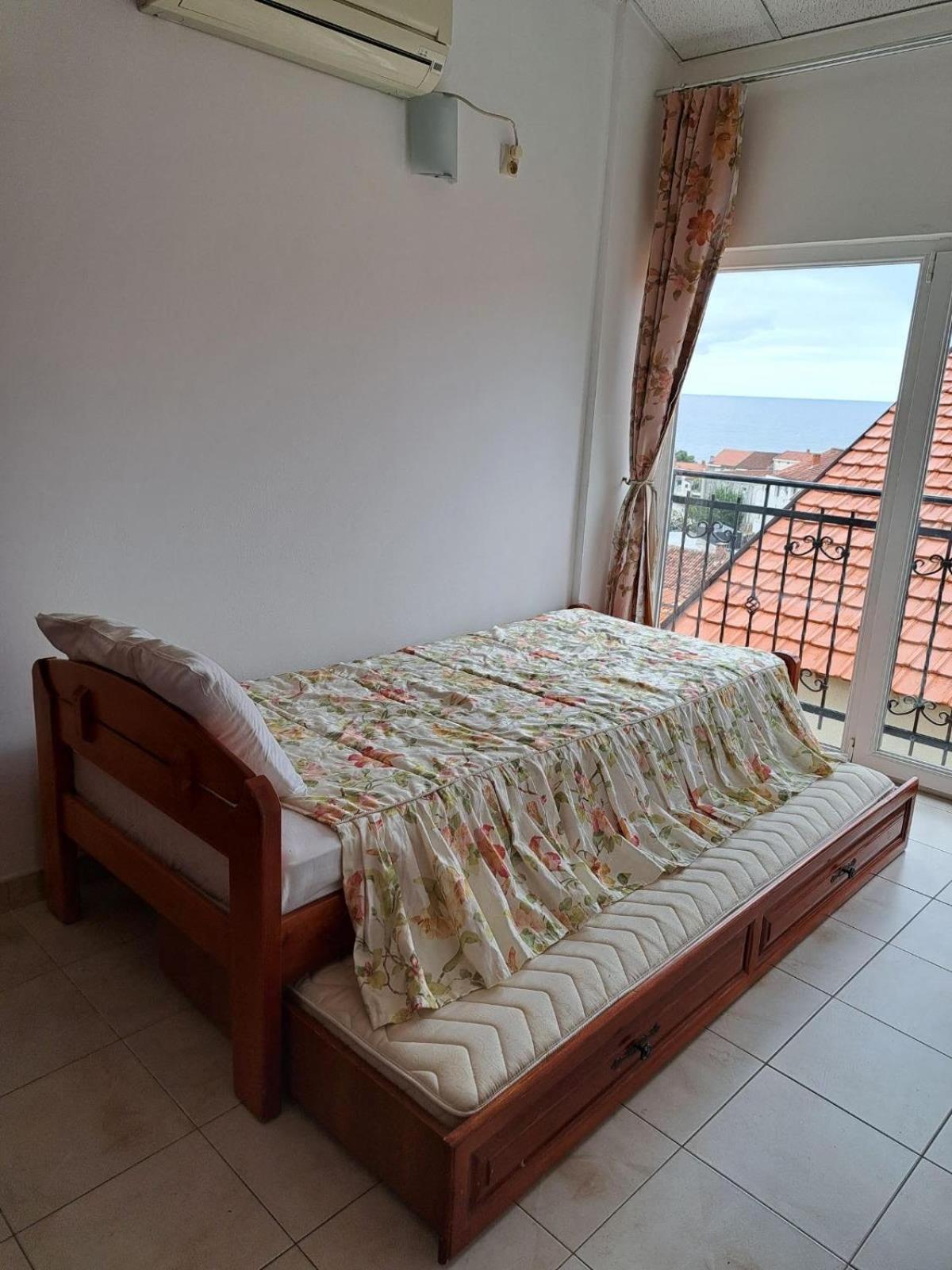 The Four Fish Apartment Petrovac Ngoại thất bức ảnh
