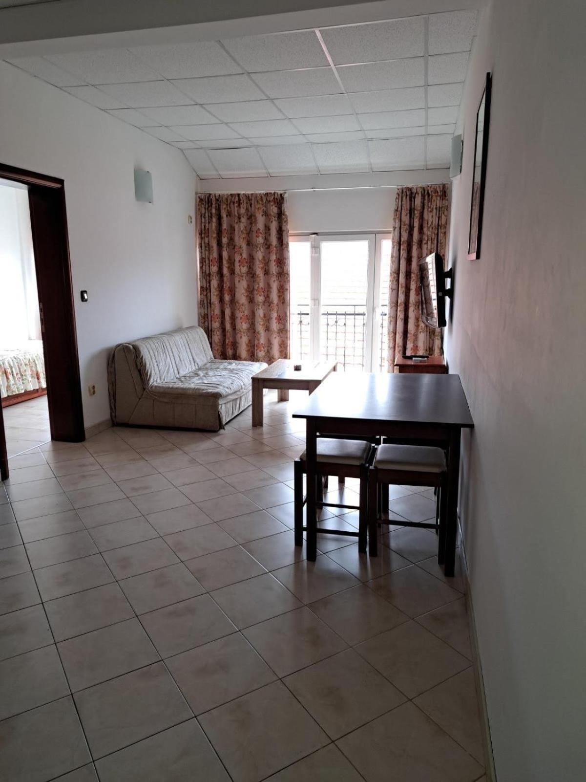 The Four Fish Apartment Petrovac Ngoại thất bức ảnh